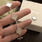 2025年4月4日入荷新品ネックレスギフト/誕生日/記念品/アクセサリーxin工場