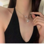 2025年4月4日入荷新品vivienneネックレスギフト/誕生日/記念品/アクセサリーxin工場