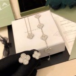 2025年4月4日入荷新品van cleef & arpelsネックレスギフト/誕生日/記念品/アクセサリーxin工場