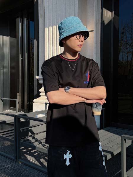 2025年4月6日入荷新作Moncler半袖 Tシャツ高級品...