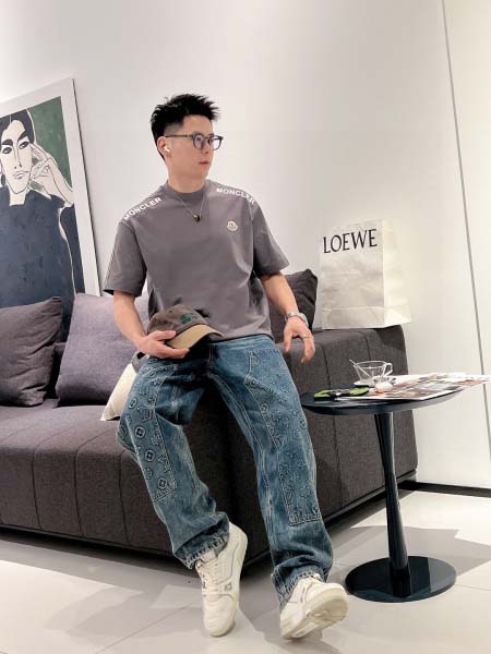 2025年4月6日入荷新作Moncler半袖 Tシャツ高級品...