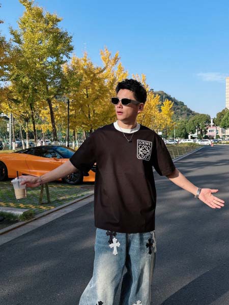 2025年4月6日入荷新作loewe半袖 Tシャツ高級品/L...