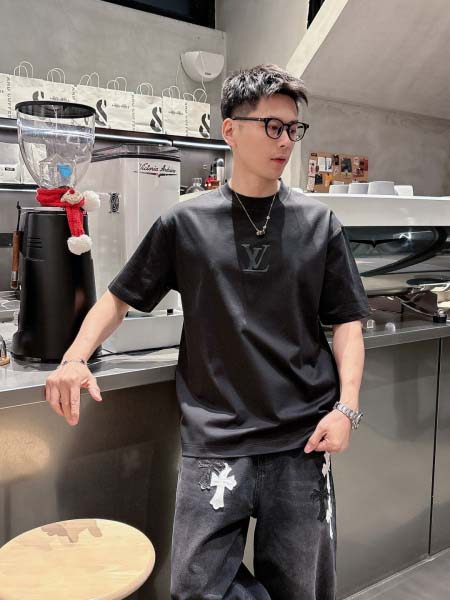 2025年4月6日入荷新作Louis Vuitton半袖 T...