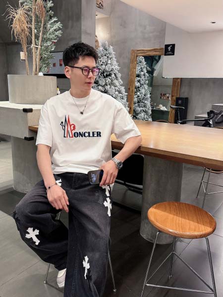 2025年4月6日入荷新作Moncler半袖 Tシャツ高級品...