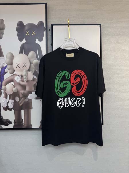 2025年4月6日入荷新作Gucci半袖 Tシャツ高級品/L...