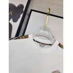 2025年4月6日入荷新作BURBERRY半袖 Tシャツ高級品/LD工場