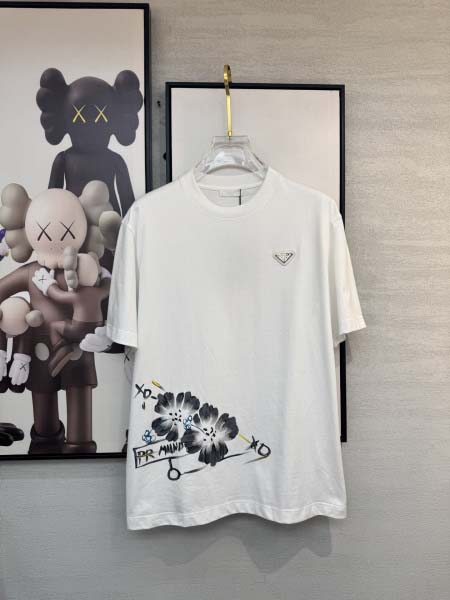 2025年4月6日入荷新作Prada半袖 Tシャツ高級品/L...