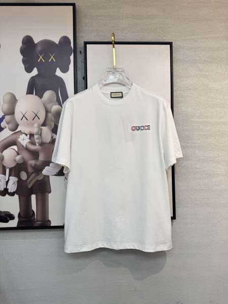 2025年4月6日入荷新作Gucci半袖 Tシャツ高級品/L...