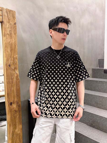 2025年4月6日入荷新作Louis Vuitton半袖 T...