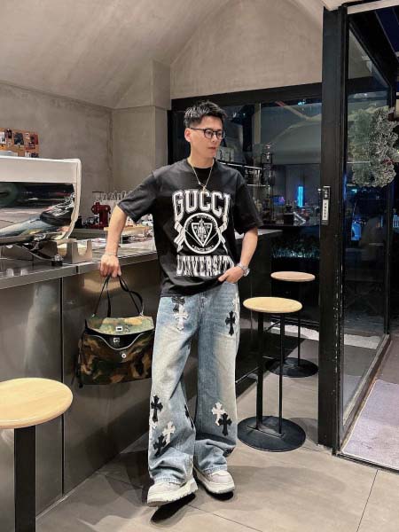 2025年4月6日入荷新作Gucci半袖 Tシャツ高級品/L...