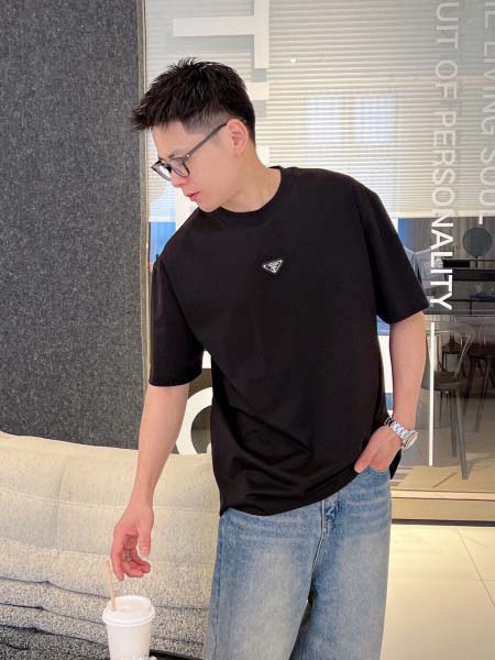 2025年4月6日入荷新作Prada半袖 Tシャツ高級品/L...