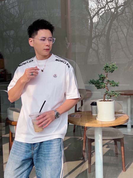 2025年4月6日入荷新作Moncler半袖 Tシャツ高級品...