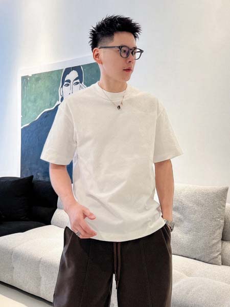 2025年4月6日入荷新作Louis Vuitton半袖 T...