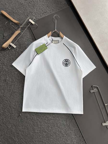 2025年4月6日入荷新作Fendi半袖 Tシャツ高級品/L...