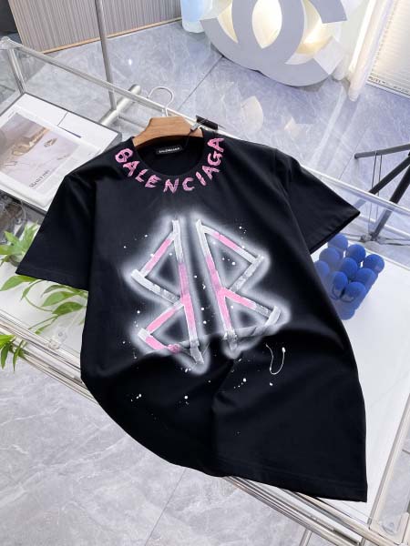 2025年4月6日入荷新作BALENCIAGA半袖 Tシャツ...