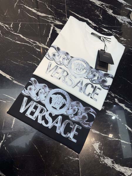 2025年4月8日入荷新作Versace半袖 Tシャツ高級品...