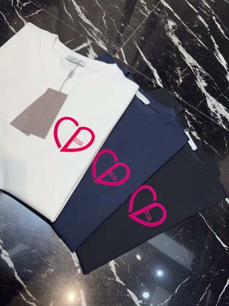 2025年4月8日入荷新作Dior半袖 Tシャツ高級品/MP...