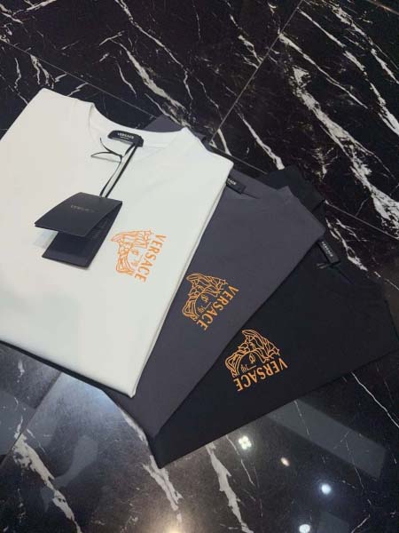 2025年4月8日入荷新作Versace半袖 Tシャツ高級品...