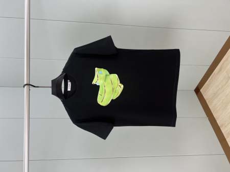 2025年4月8日入荷新作loewe半袖 Tシャツ高級品/M...