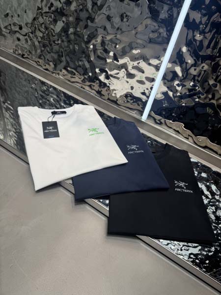 2025年4月8日入荷新作ARCTERYX半袖 Tシャツ高級...