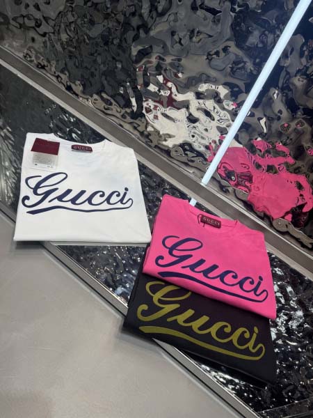 2025年4月8日入荷新作Gucci半袖 Tシャツ高級品/M...