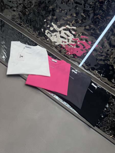 2025年4月8日入荷新作Chanel半袖 Tシャツ高級品/...