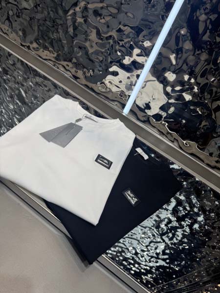 2025年4月8日入荷新作Dior半袖 Tシャツ高級品/MP...
