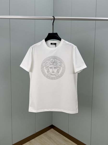 2025年4月8日入荷新作Versace半袖 Tシャツ高級品...