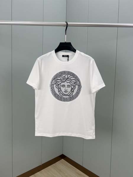 2025年4月9日入荷新作Versace半袖 Tシャツ高級品...