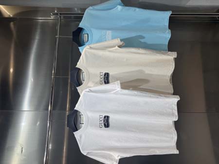 2025年4月9日入荷新作Gucci半袖 Tシャツ高級品/M...