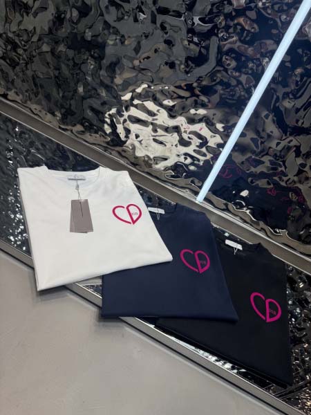 2025年4月9日入荷新作Dior半袖 Tシャツ高級品/MP...