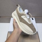 2025年4月10日入荷新品monclerおすすめ人気メンズ靴本革製ギフト/誕生日/TL工場