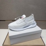 2025年4月10日入荷新品monclerおすすめ人気メンズ靴本革製ギフト/誕生日/TL工場