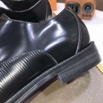 2025年4月10日入荷新品Louis Vuittonおすすめ人気メンズ靴本革製ギフト/誕生日/TL工場