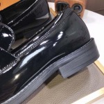 2025年4月10日入荷新品Louis Vuittonおすすめ人気メンズ靴本革製ギフト/誕生日/TL工場