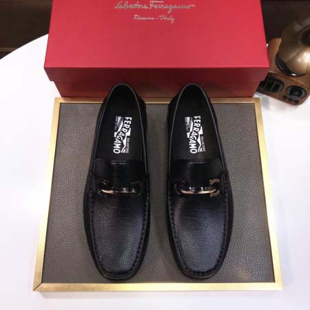 2025年4月10日入荷新品Ferragamoおすすめ人気メ...