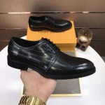 2025年4月10日入荷新品Louis Vuittonおすすめ人気メンズ靴本革製ギフト/誕生日/TL工場