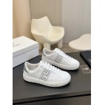 2025年4月10日入荷新品VERSACEおすすめ人気メンズ靴本革製ギフト/誕生日/TL工場