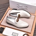 2025年4月10日入荷新品GUCCIおすすめ人気メンズ靴本革製ギフト/誕生日/TL工場