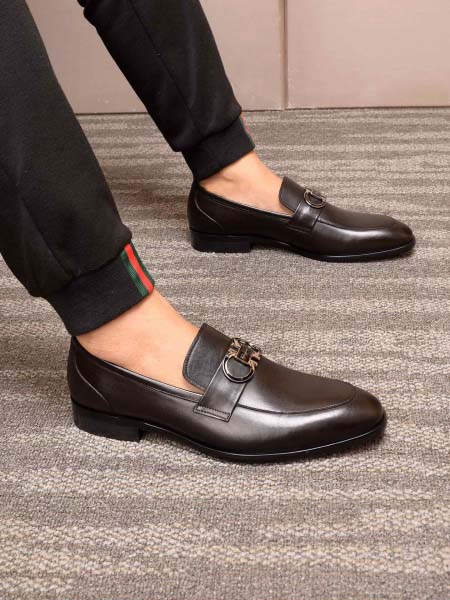 2025年4月10日入荷新品Louis Vuittonおすす...