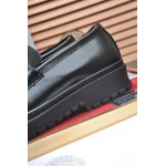 2025年4月10日入荷新品Versaceおすすめ人気メンズ靴本革製ギフト/誕生日/TL工場