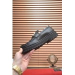 2025年4月10日入荷新品Versaceおすすめ人気メンズ靴本革製ギフト/誕生日/TL工場