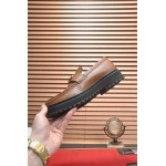 2025年4月10日入荷新品Versaceおすすめ人気メンズ靴本革製ギフト/誕生日/TL工場