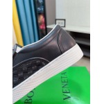 2025年4月10日入荷新品BOTTEGA VENENTA カジュアルシューズ/スニーカー｜メンズ革靴本革製ギフト/誕生日/TL工場