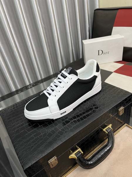 2025年4月10日入荷新品GUCCIカジュアルシューズ/ス...