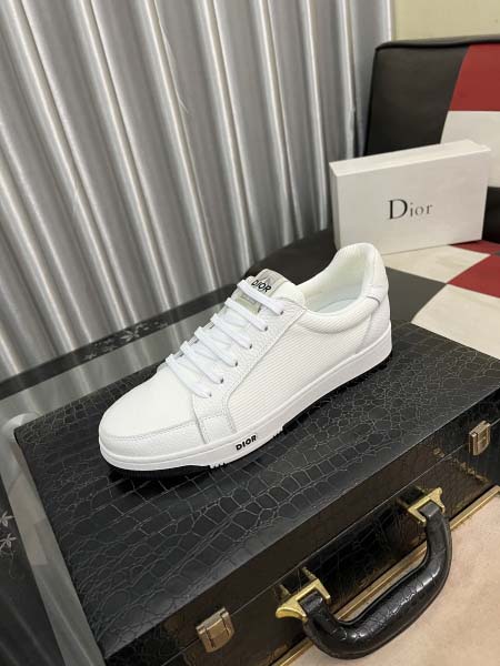 2025年4月10日入荷新品GUCCIカジュアルシューズ/ス...