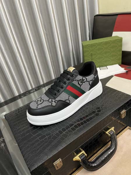 2025年4月10日入荷新品GUCCIカジュアルシューズ/ス...