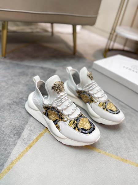 2025年4月10日入荷新品Versaceカジュアルシューズ...