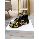 2025年4月10日入荷新品Versaceカジュアルシューズ/スニーカー｜メンズ革靴本革製ギフト/誕生日/TL工場