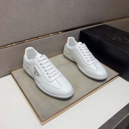 2025年4月10日入荷新品Pradaカジュアルシューズ/ス...